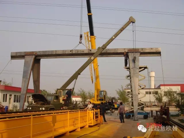 LM電動(dòng)單主梁葫蘆門(mén)式起重機(jī)